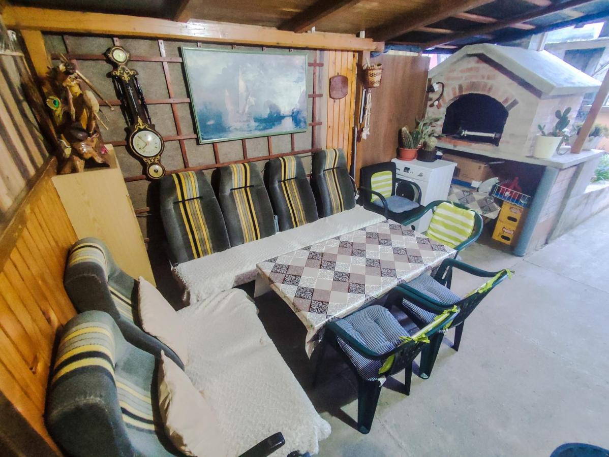 Apartman Magic Sauna,Jakuzzi,Kino 利夫诺 外观 照片
